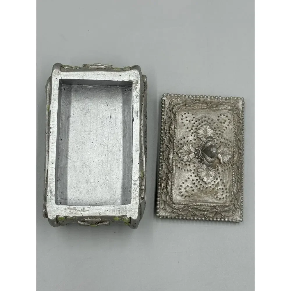 Gray‎ Colored Victorian Design Style “Gather Your Dreams” Trinket Box READ
